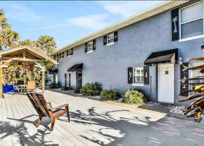 Summer Sands Lodge Unit 4 -2Br
